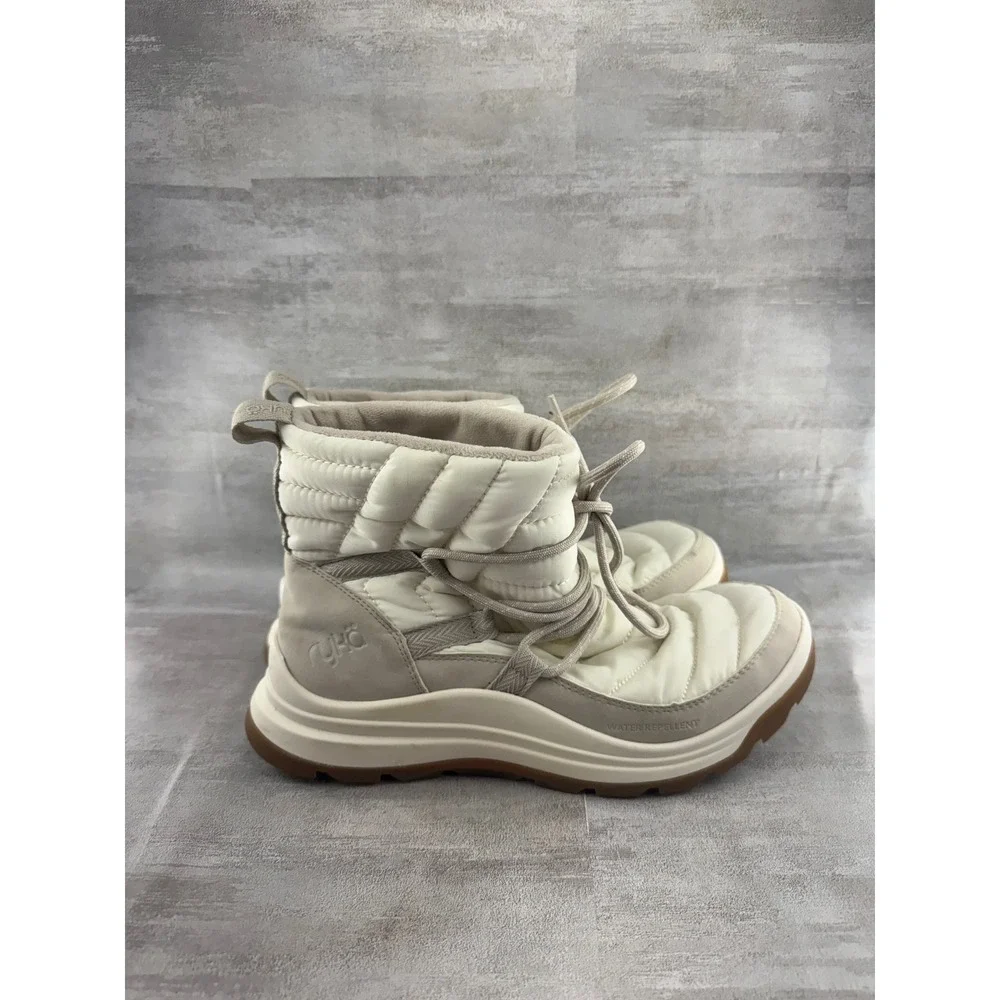 Ryka Highlight Women 8.5M Cream Quilted Water Repellent Winter Boots Tread Tech
